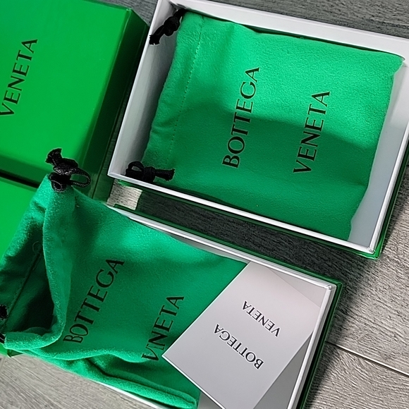 Bottega Veneta Boxes - Picture 3 of 8